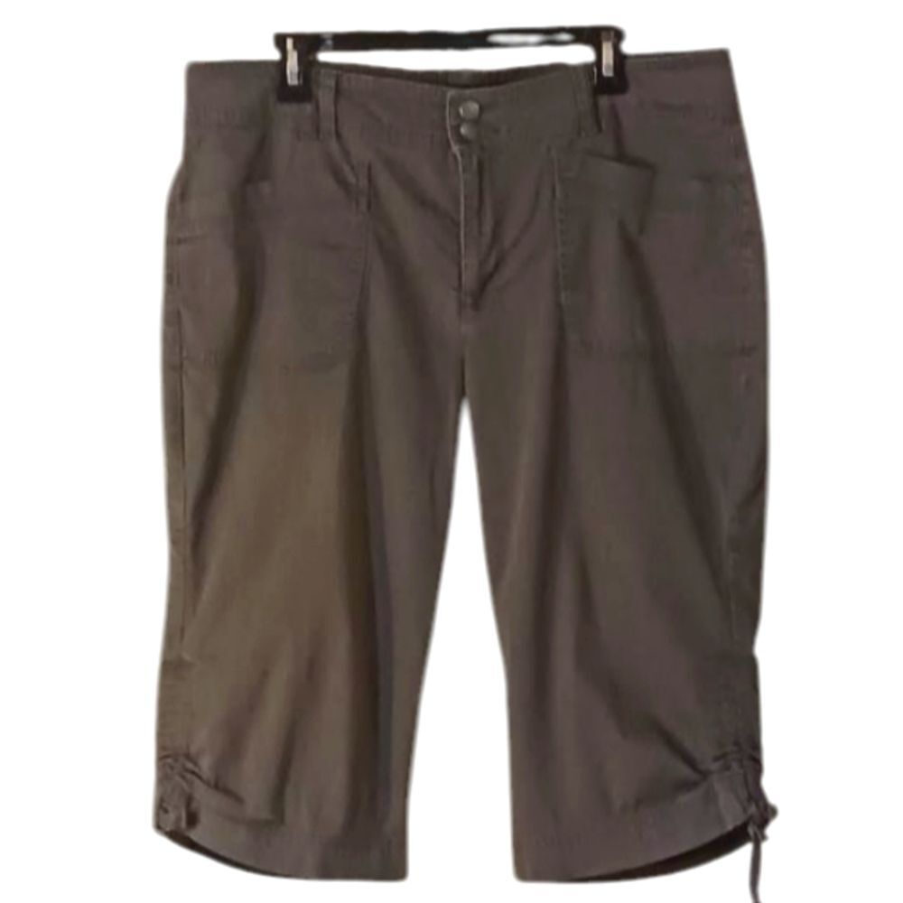 Gloria Vanderbilt Casual Brown Capris Four Pockets Knee Length Size 16